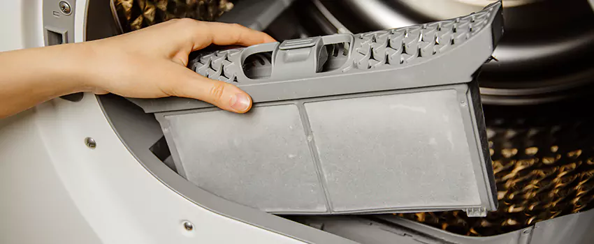 Signs Of A Clogged Dryer Lint Trap in Spring Valley, New York
